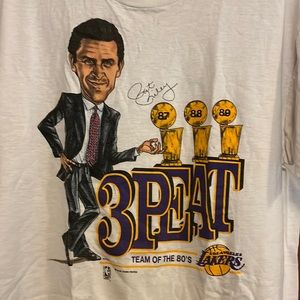 Vintage LA Lakers 3peat t-shirt (men’s XL)